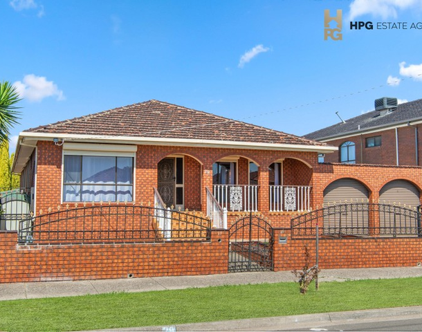 29 Robinvale Avenue, Thomastown VIC 3074