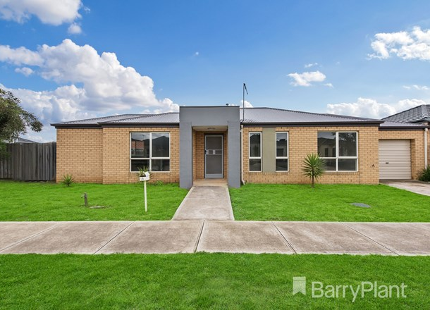 1 The Grove , Melton West VIC 3337