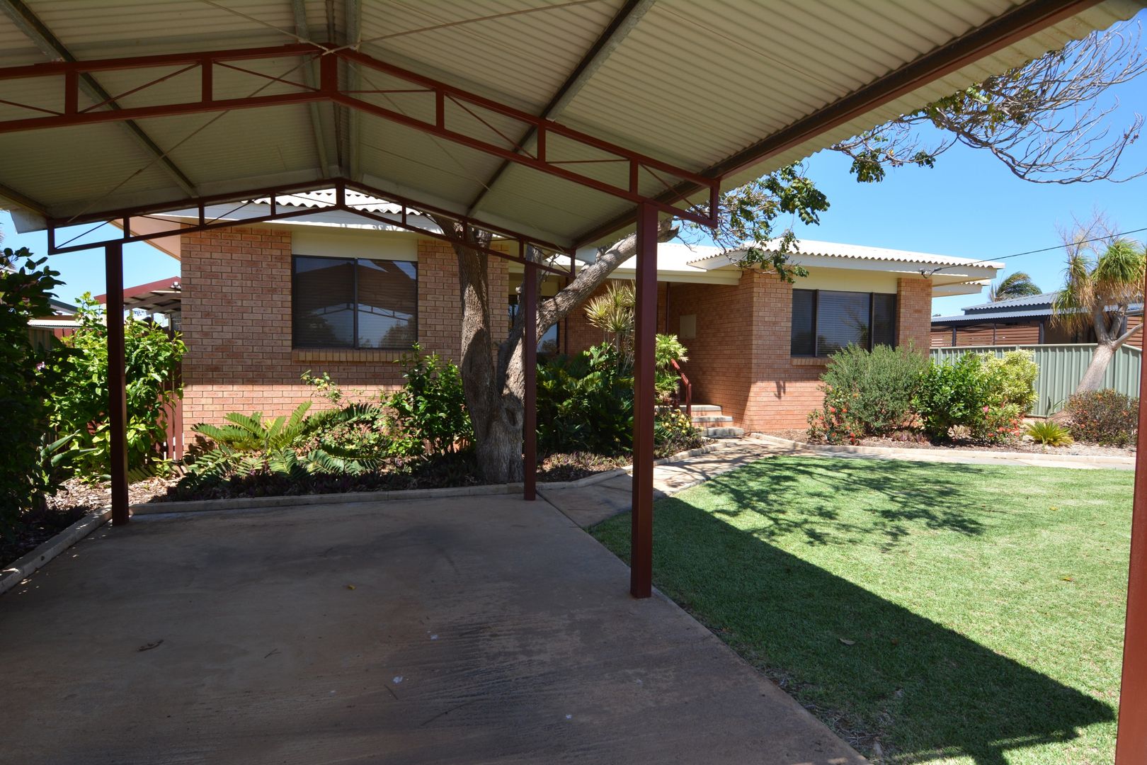 47 Dempster Road, Carnarvon WA 6701, Image 2