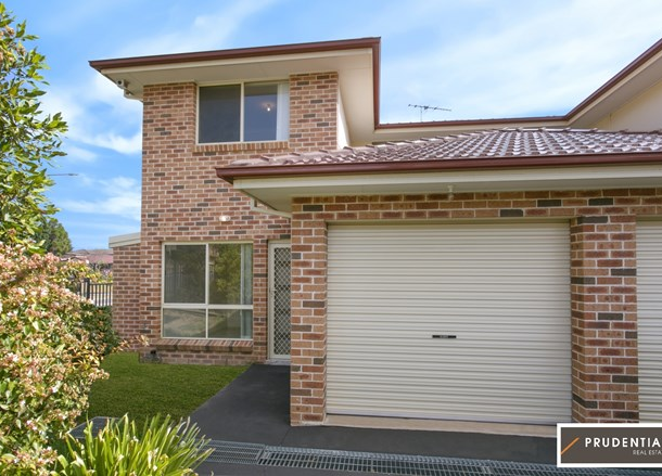 7/4 Feldspar Road, Eagle Vale NSW 2558