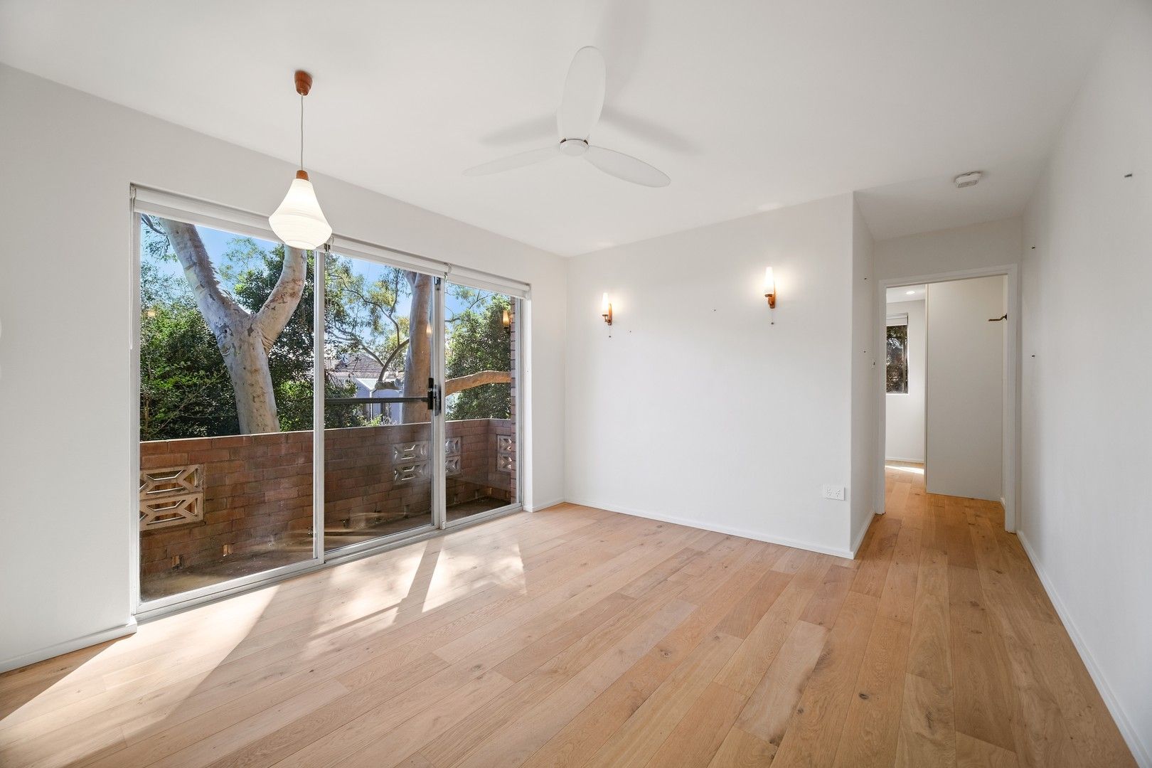1 bedrooms Apartment / Unit / Flat in 2/289 Stanmore Road PETERSHAM NSW, 2049