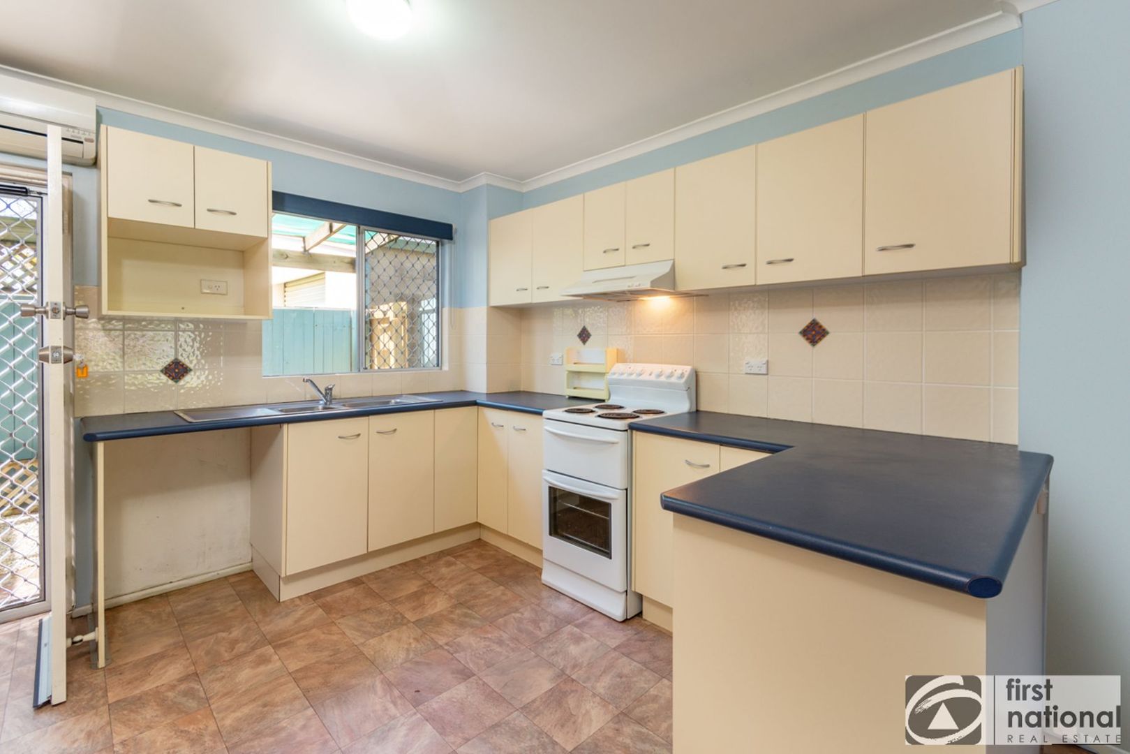 1/6 Dandar Avenue, Bellara QLD 4507, Image 2