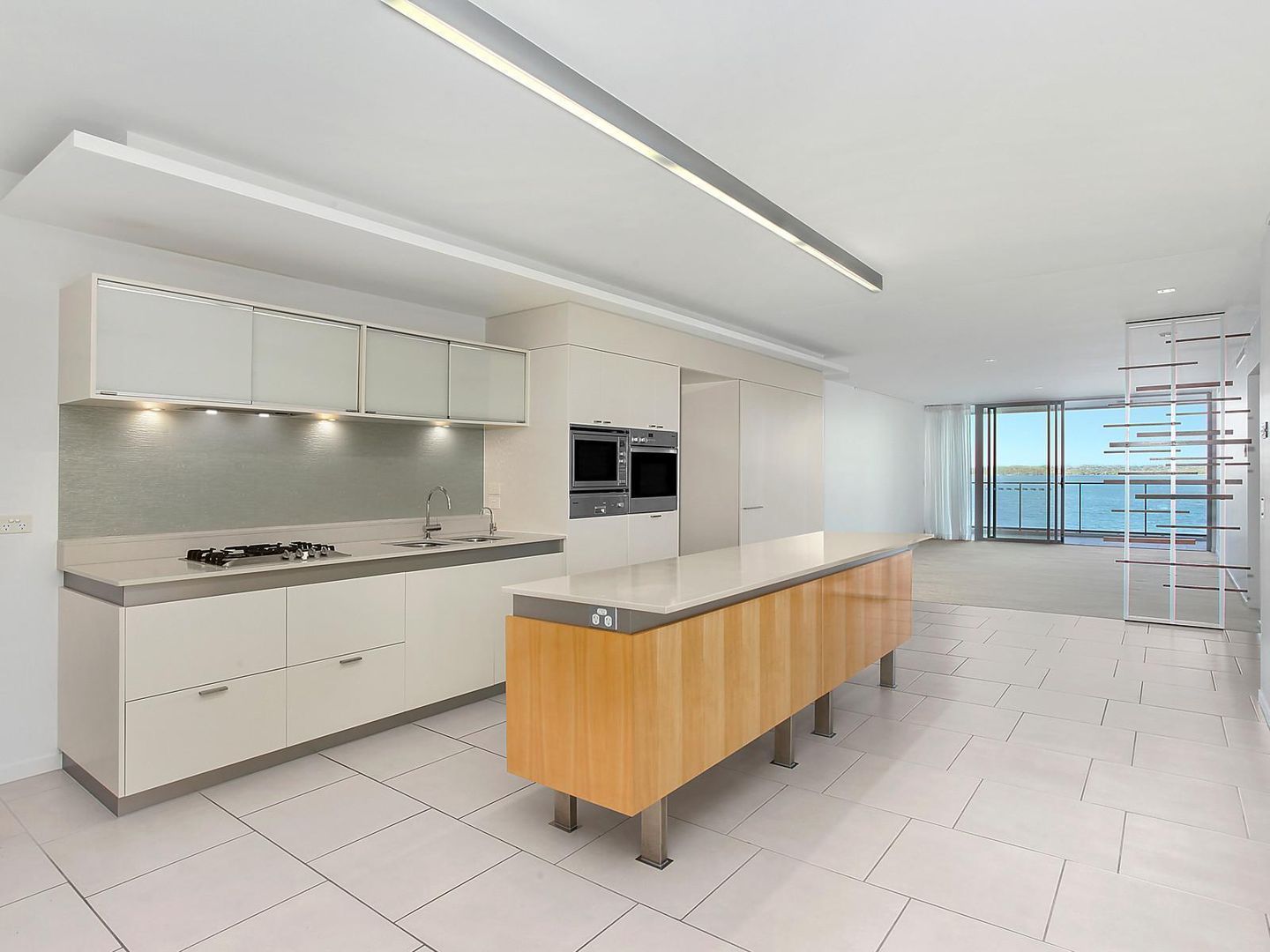 26203/2 Ephraim Island Parade, Paradise Point QLD 4216, Image 1