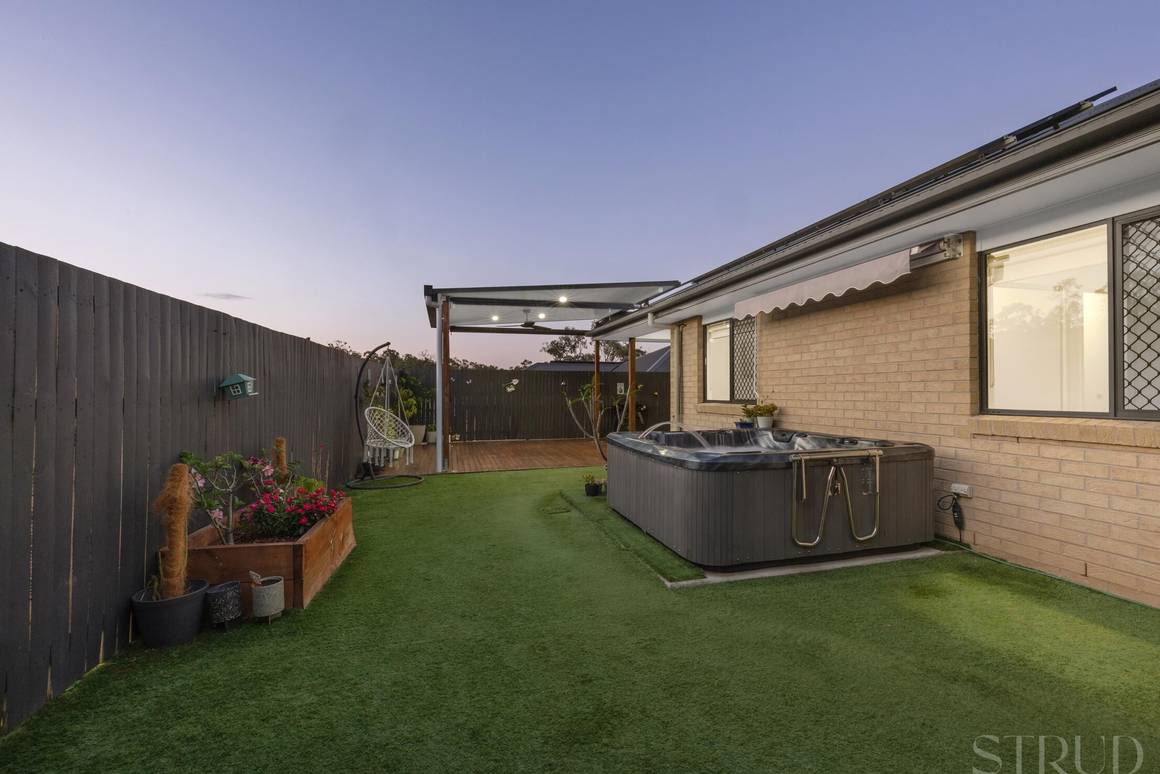 110 Panorama Drive Springfield 4300 - Image 3