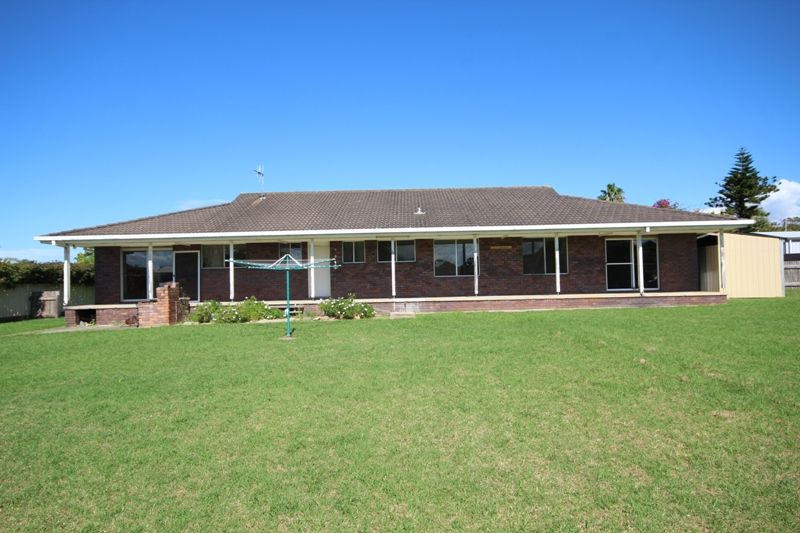 95 Old Bar Road, Old Bar NSW 2430, Image 0