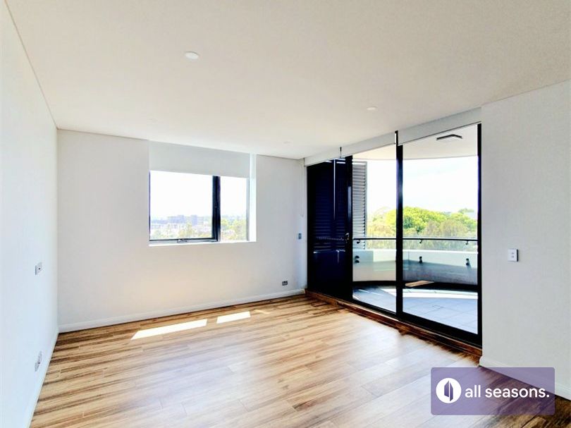 3 bedrooms Apartment / Unit / Flat in 735/22 Hudson Street LEWISHAM NSW, 2049