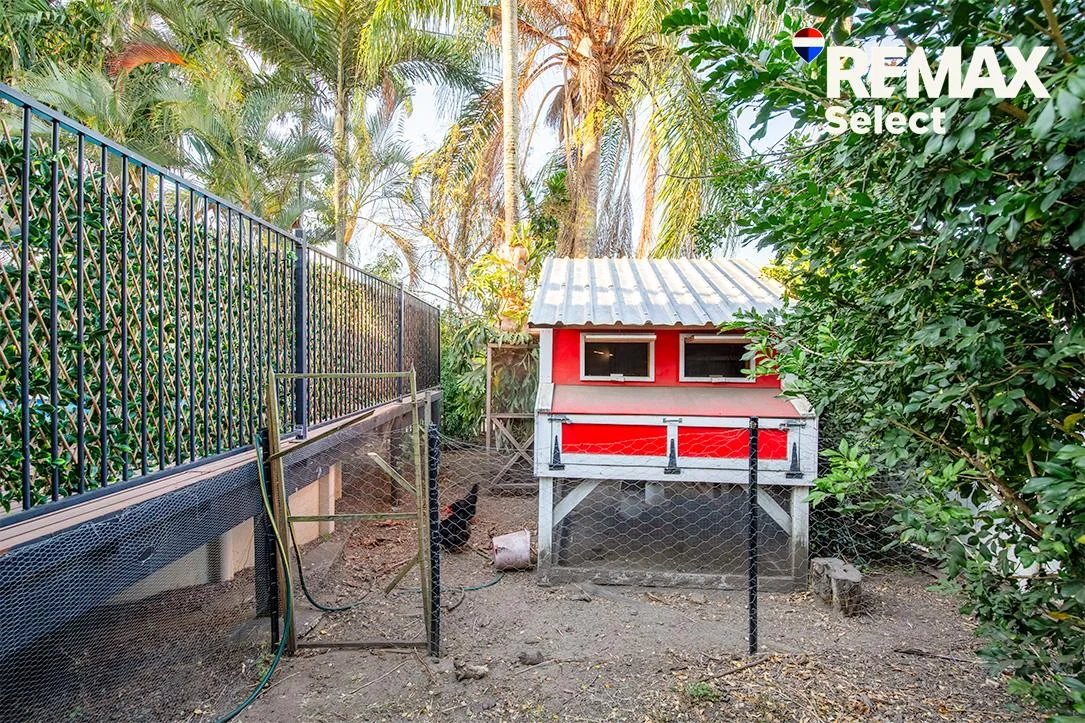 Additional image 25 of 29 Pioneer Street, Glenella QLD 4740