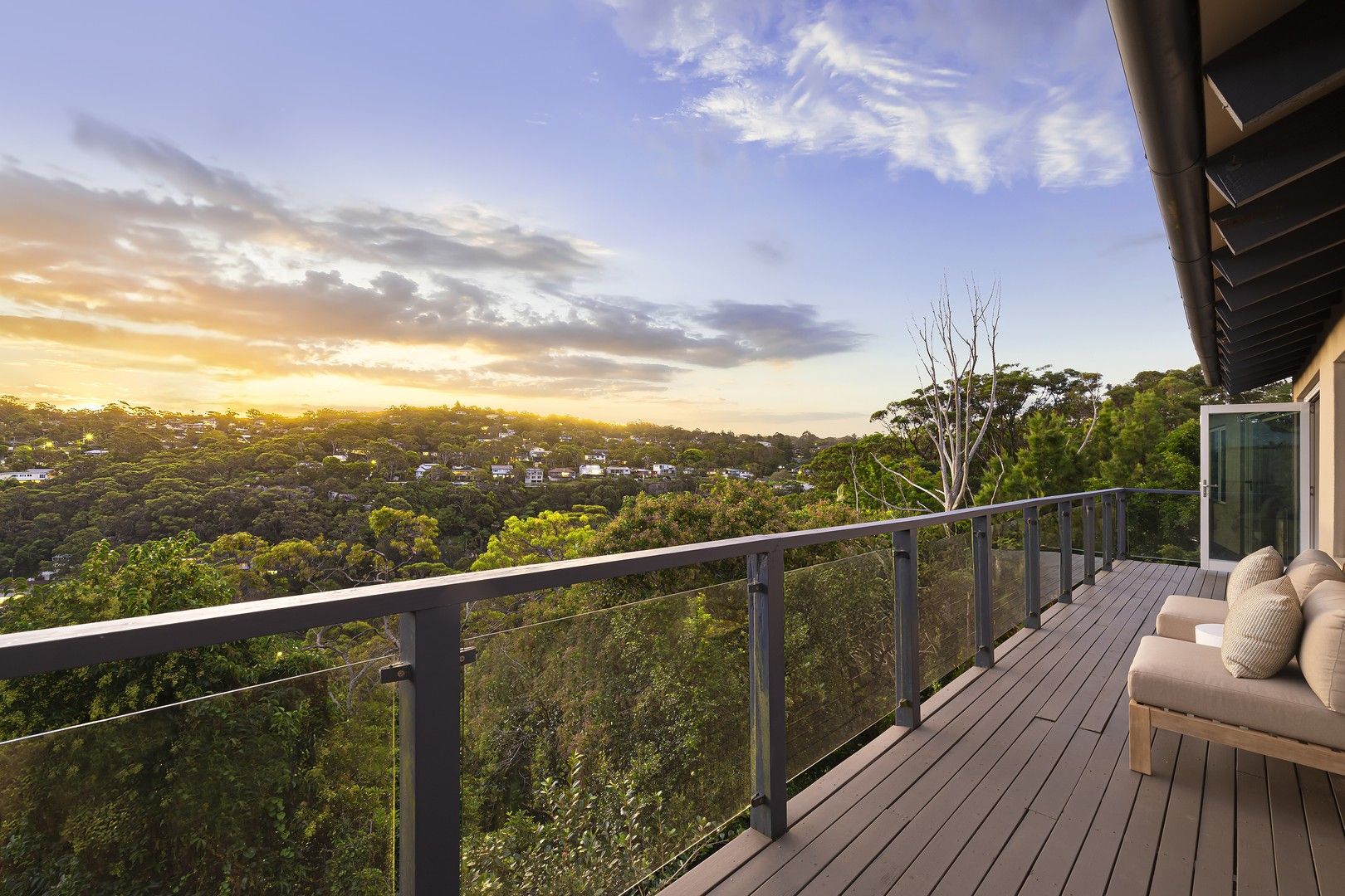 4 bedrooms House in 12 Amelia Place NORTH NARRABEEN NSW, 2101