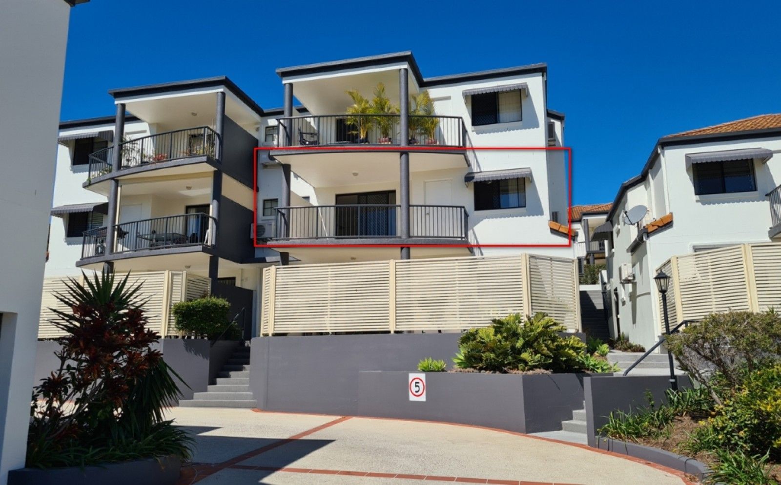 2 bedrooms Apartment / Unit / Flat in ID:21080278/15 Dansie Street GREENSLOPES QLD, 4120