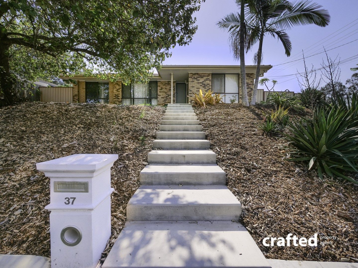 37 Parkroyal Crescent, Regents Park QLD 4118, Image 1