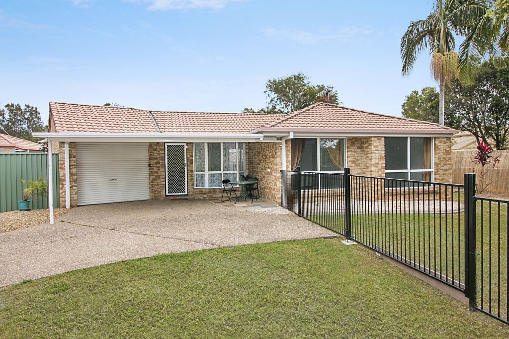 2/2 Vintage Lakes Drive, Tweed Heads South NSW 2486, Image 0