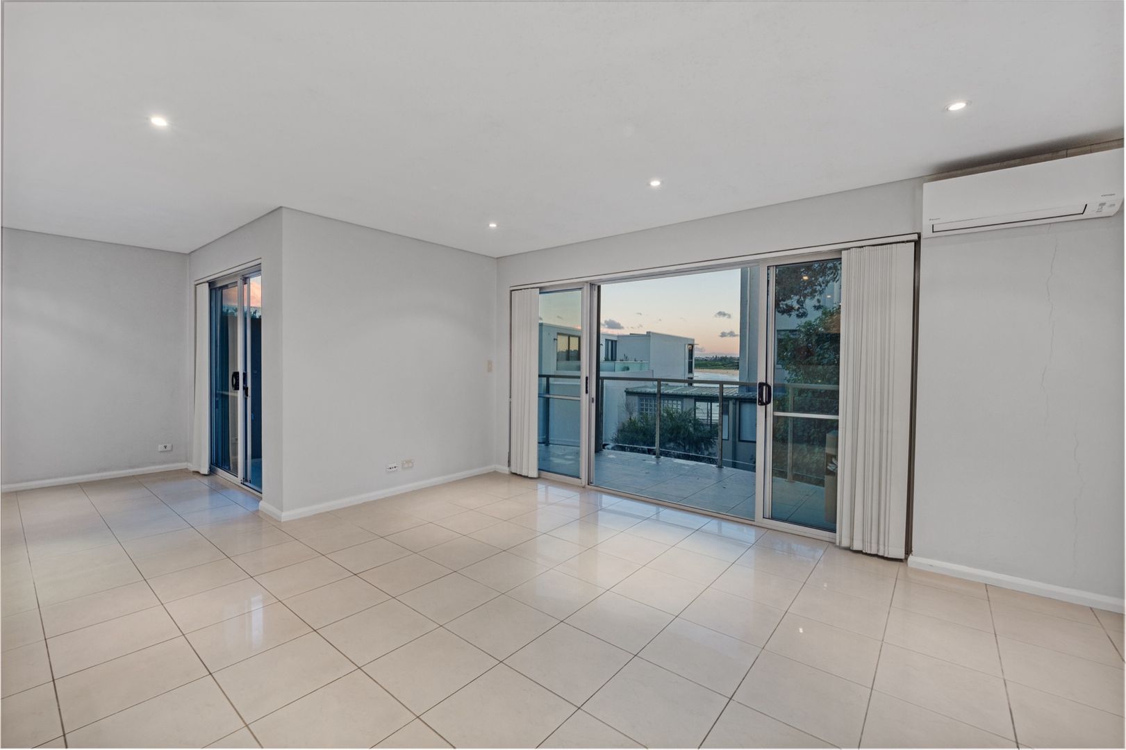 2/41 Bond Street, Maroubra NSW 2035, Image 2