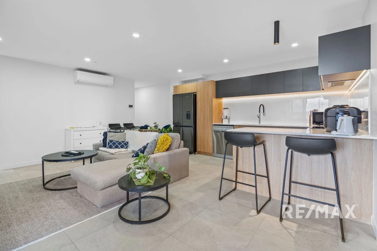 Additional image 2 of 708/21-25 Carl Street, Woolloongabba QLD 4102