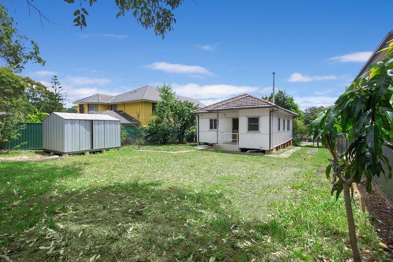11 Fyall Avenue, Wentworthville NSW 2145, Image 1