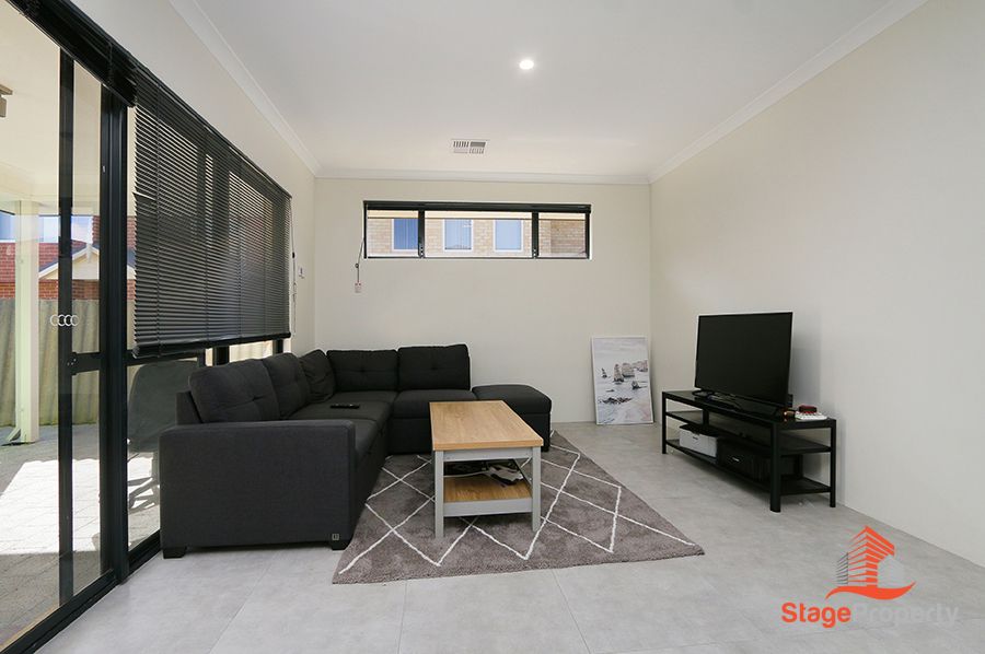 8B and 8C Stanton Road, Redcliffe WA 6104, Image 2