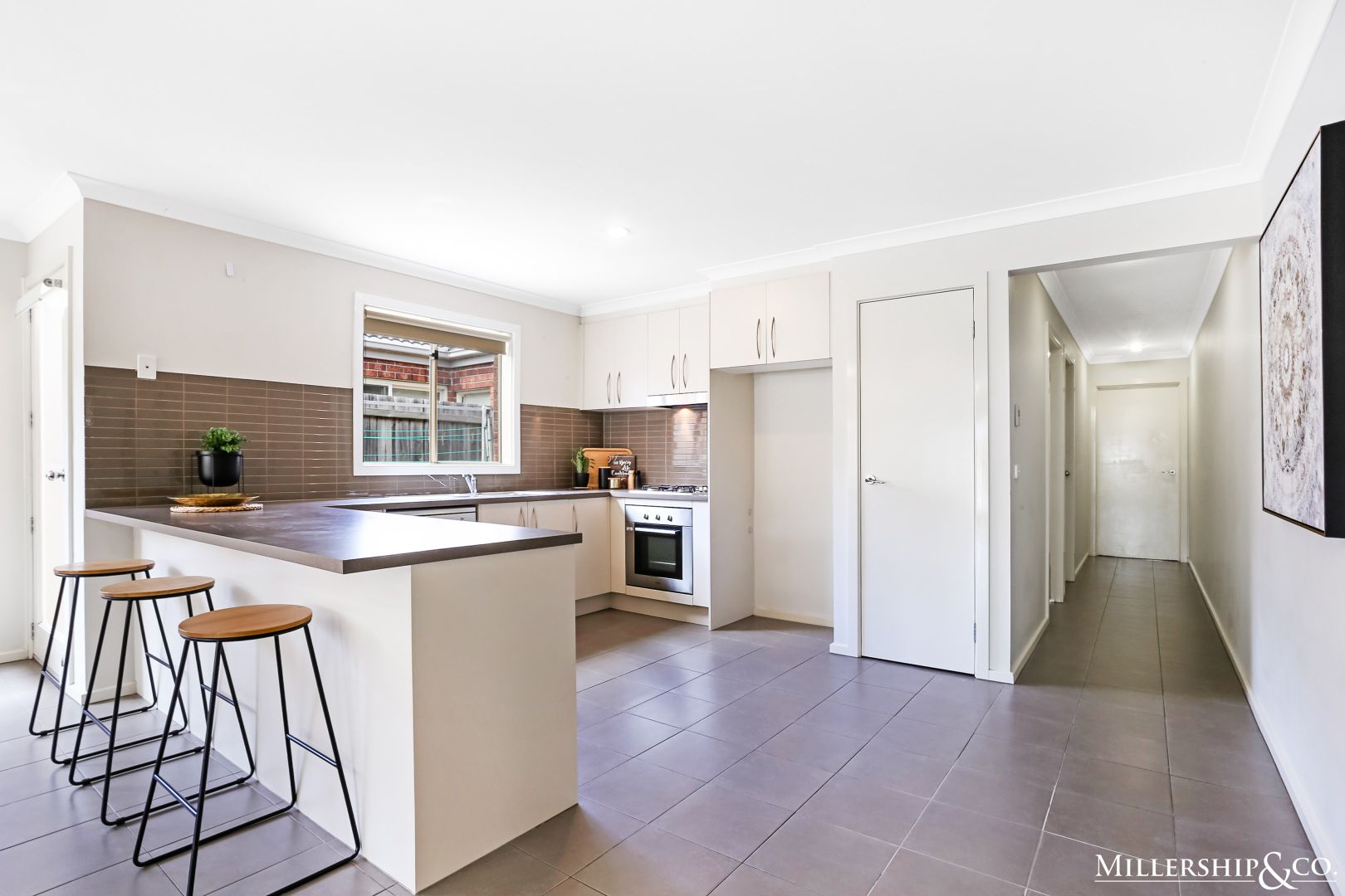 250 The Lakes Boulevard, South Morang VIC 3752, Image 1