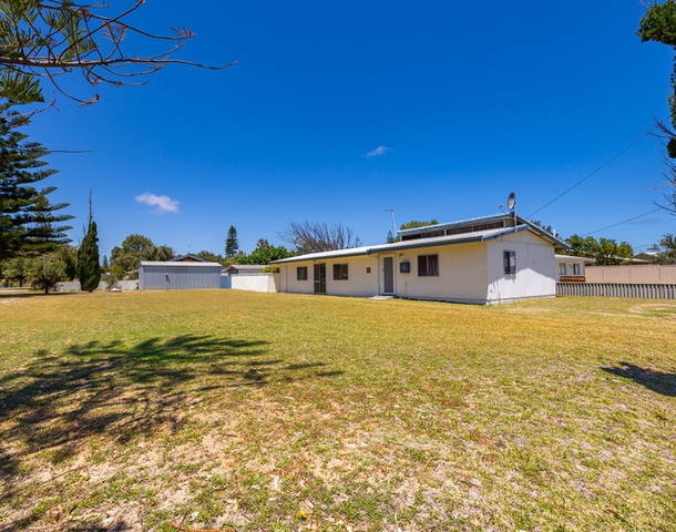 1 Wedge Avenue, Lancelin WA 6044