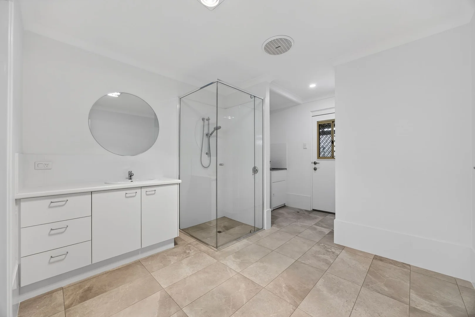 Additional image 25 of 1/39 Elizabeth Street, Cloverdale WA 6105