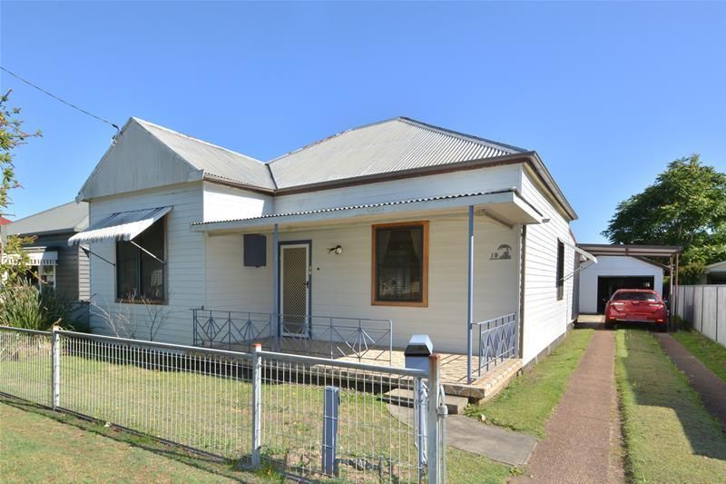 19 Second Street, Weston NSW 2326, Image 0