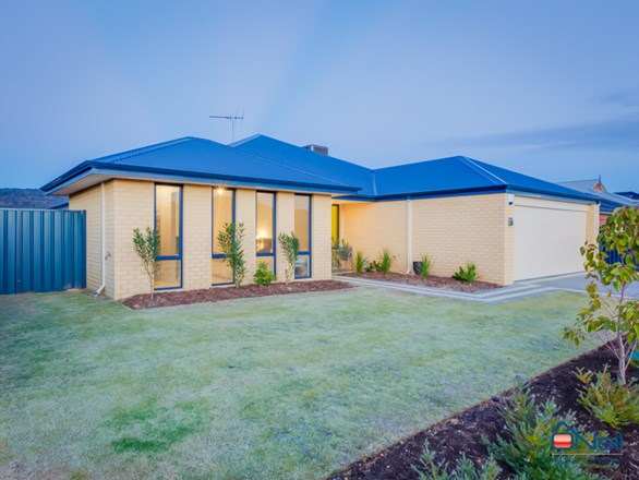 14 Gingerale Circle, Byford WA 6122