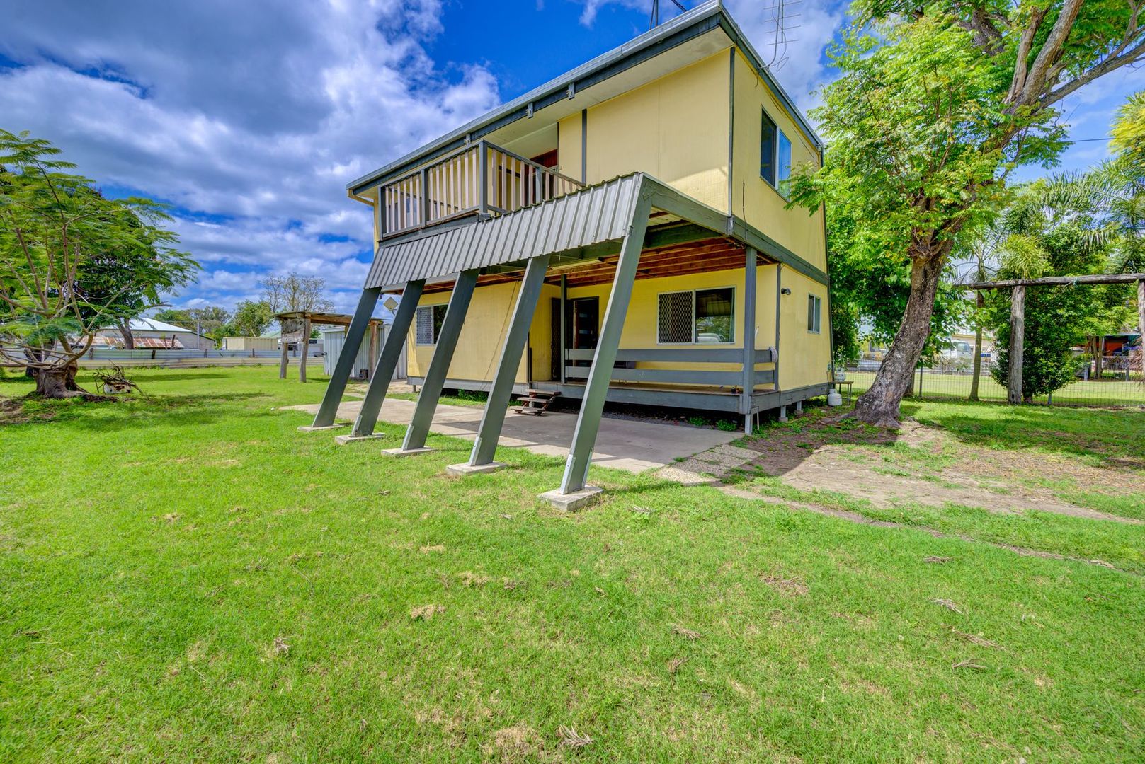 6 Mill Street, Wallaville QLD 4671