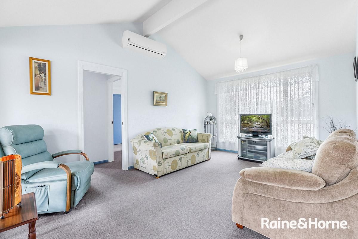 10 Williams Street, Belmont South NSW 2280, Image 1