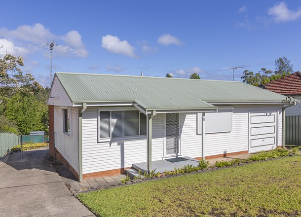 8 Eastlea Avenue, Springwood NSW 2777