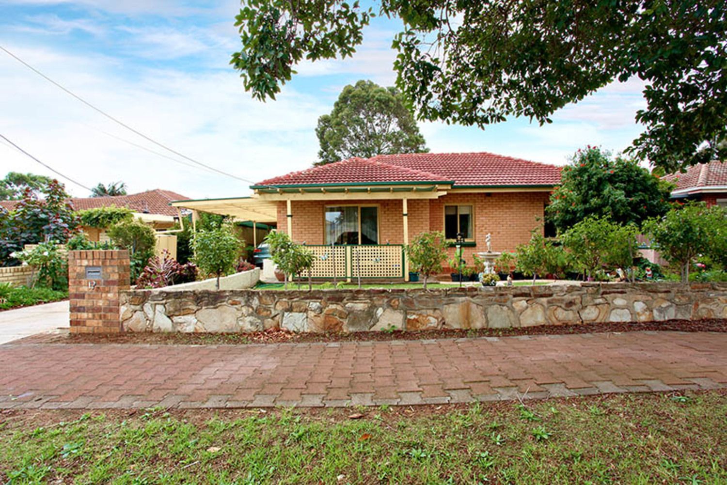 12 Birch Grove, Dernancour Property History & Address Research Domain