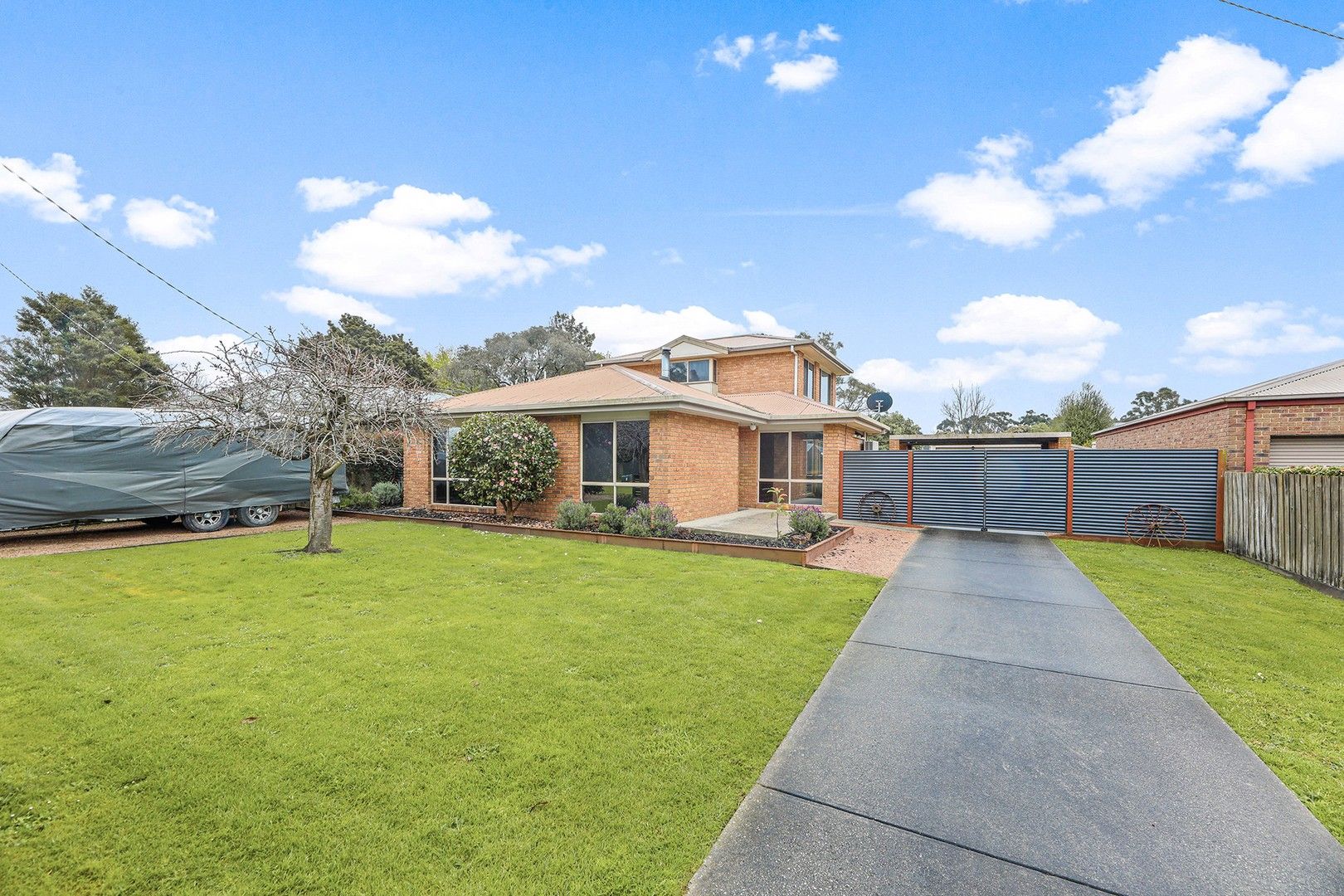 65 Young Street, Darnum VIC 3822, Image 0