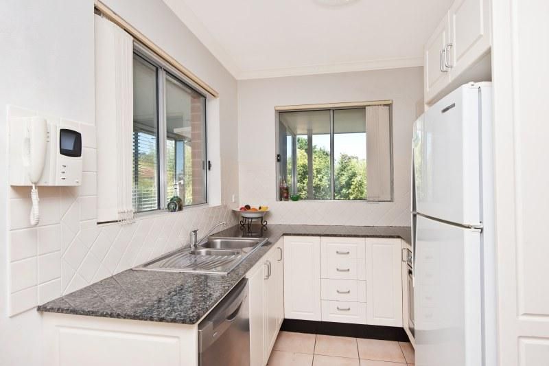 8/308 Princes Highway, Carss Park NSW 2221, Image 2