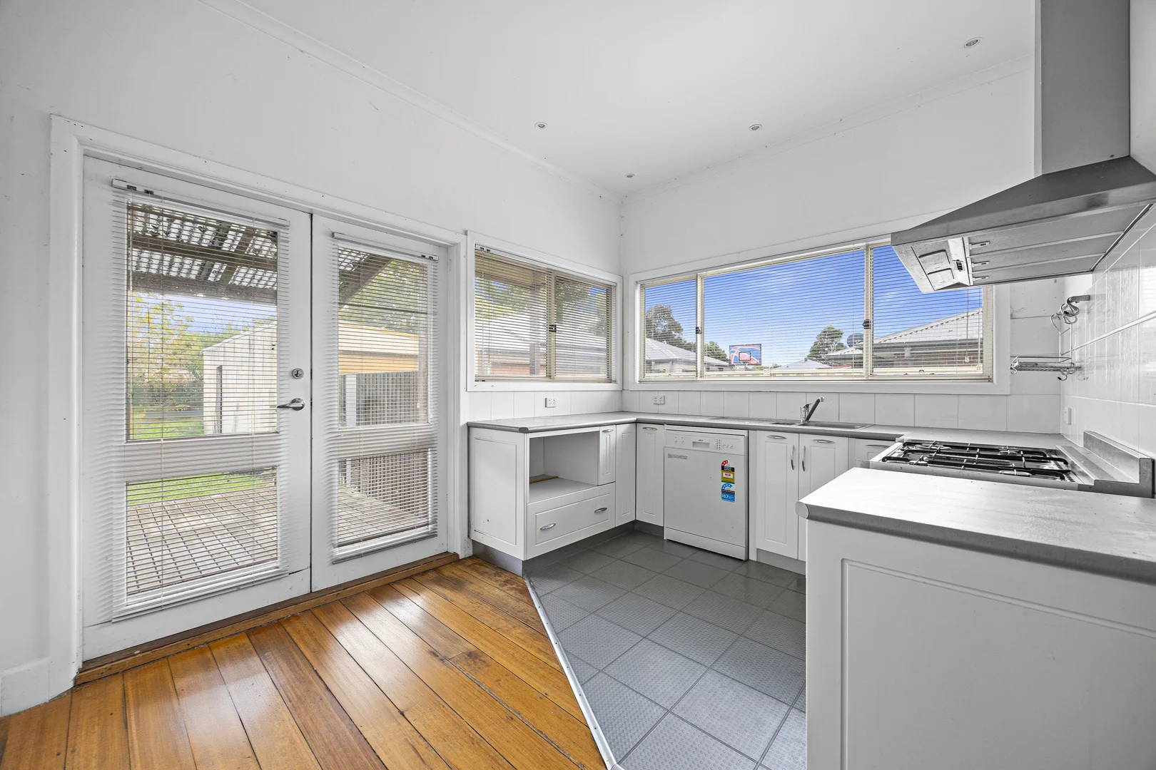 Additional image 10 of 24 Longley Street, Alfredton VIC 3350