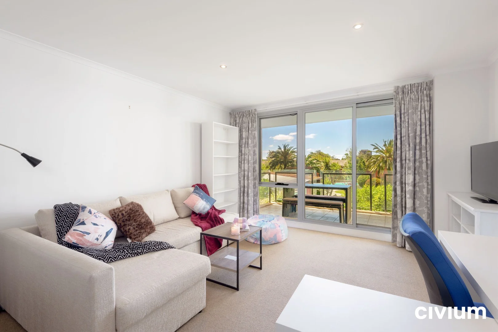 Primary image of Turner ACT 2612