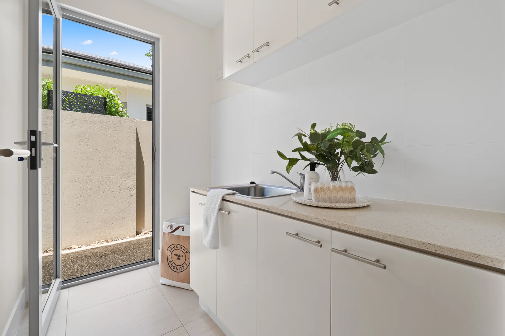 Additional image 15 of 9131 Peter Senior Drive, Hope Island QLD 4212