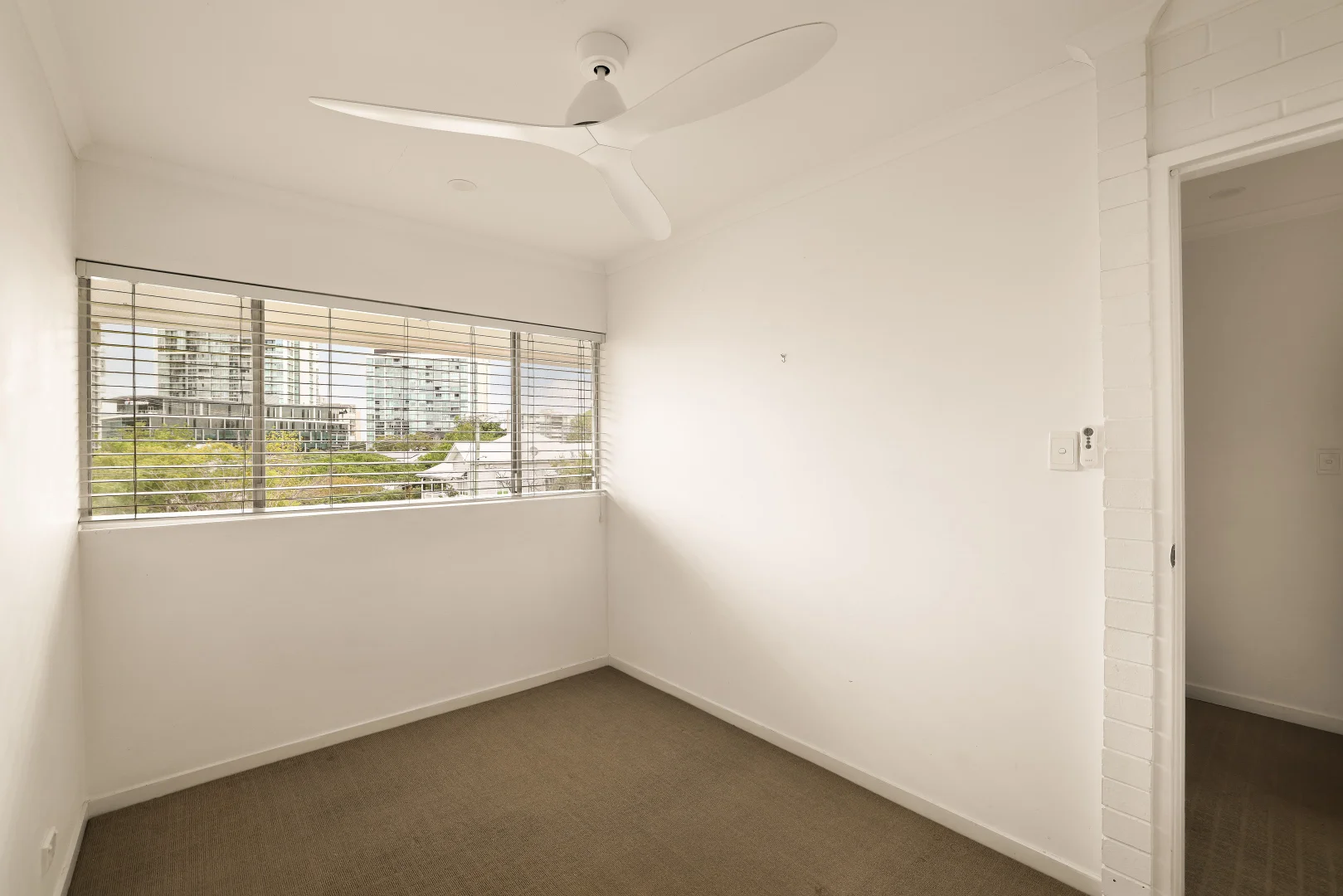 Additional image 13 of 2/26 Seymour Road, Hamilton QLD 4007