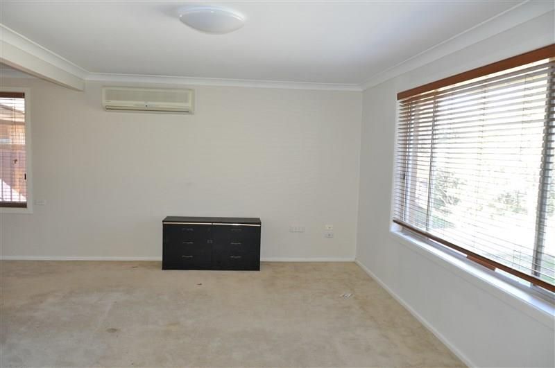 7 Thomson Street, Forbes NSW 2871, Image 2