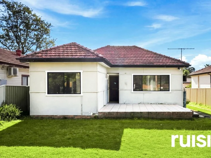 13 Reserve Street, Smithfield NSW 2164