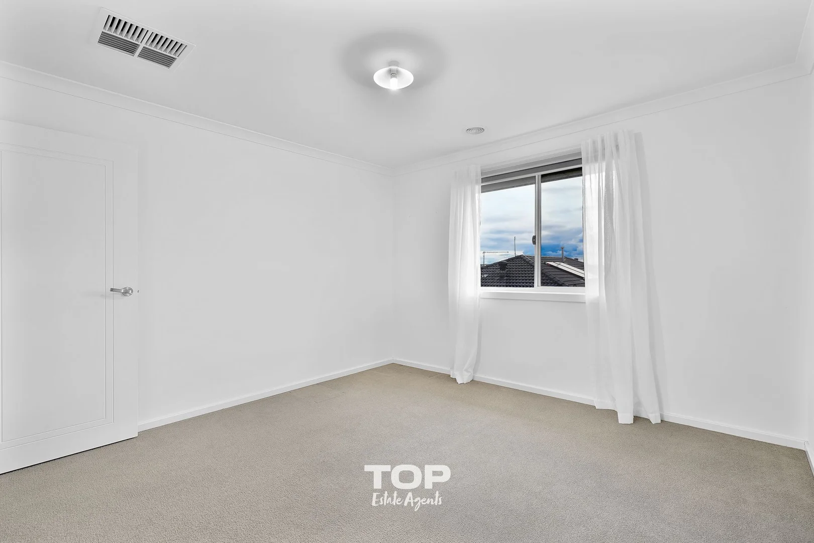 Additional image 9 of 19 Orana Boulevard, Clyde North VIC 3978