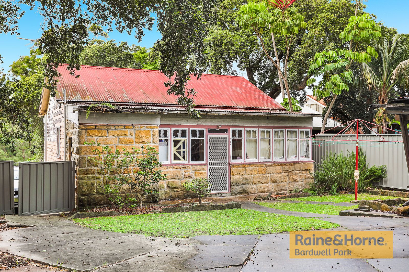 19 Canonbury Grove, Bexley North NSW 2207, Image 0