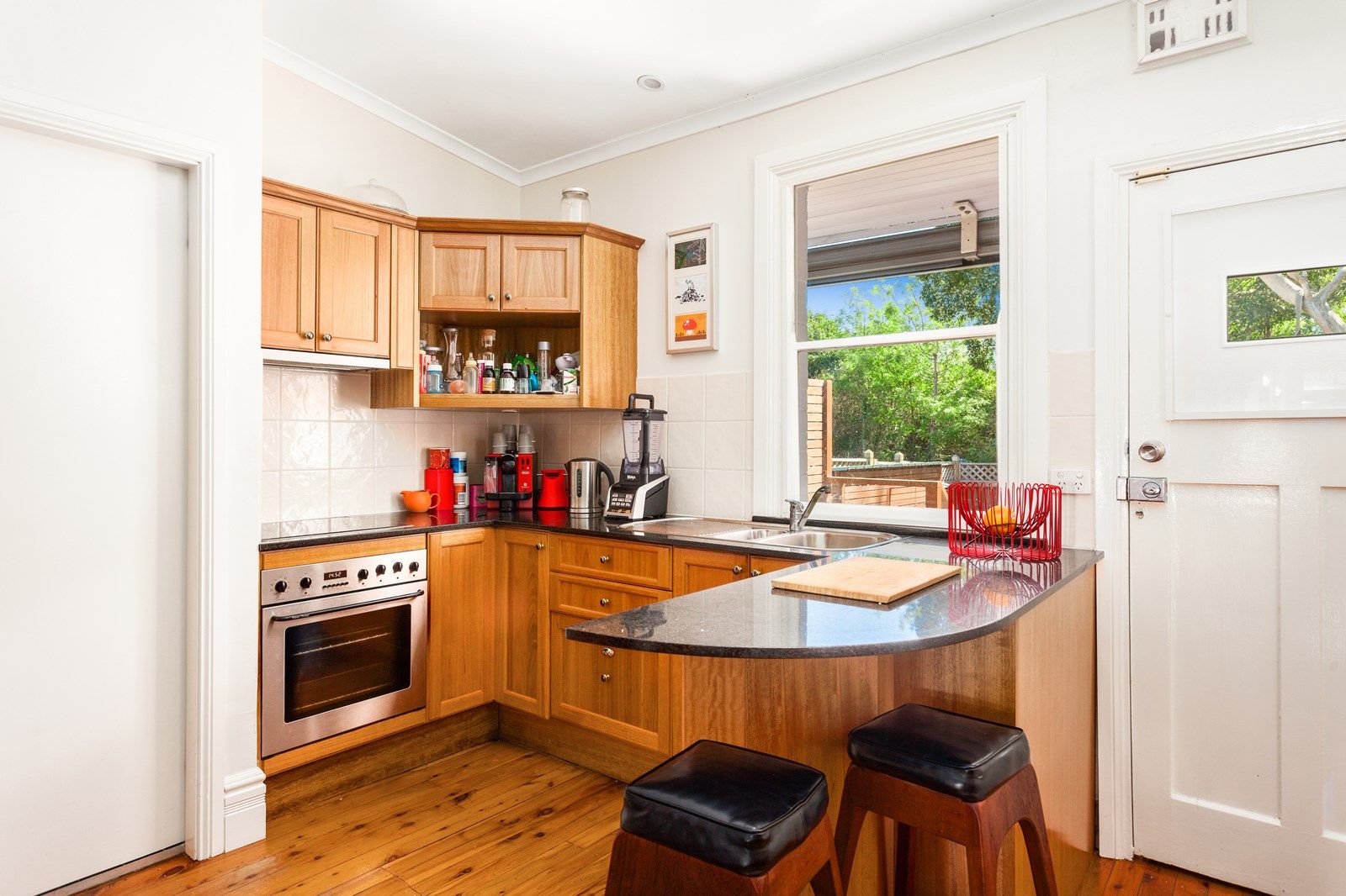 2 Loftus Street, Leichhardt NSW 2040, Image 2