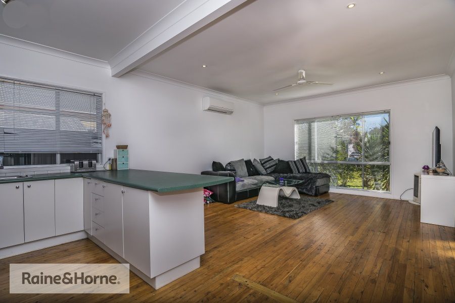 32 Barrenjoey Road, Ettalong Beach NSW 2257, Image 1