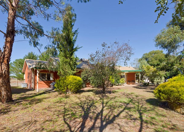 24 Thornhill Lane, Elphinstone VIC 3448