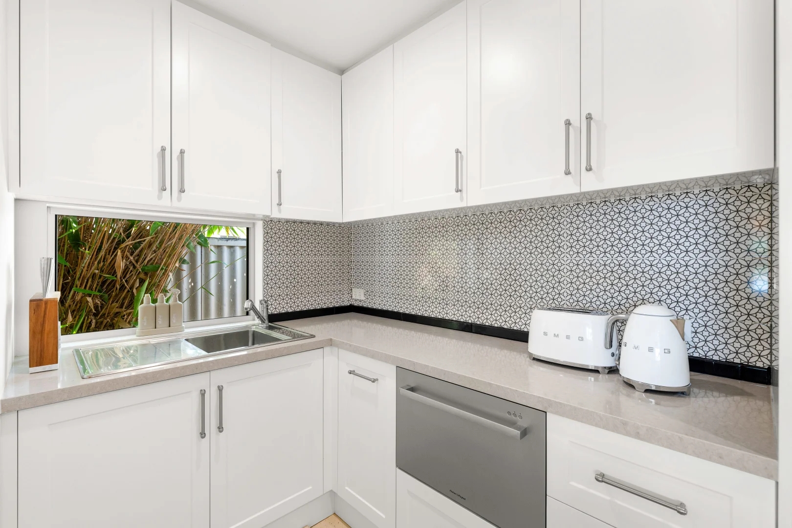 Additional image 9 of 13 Saywell Street, Sorrento QLD 4217