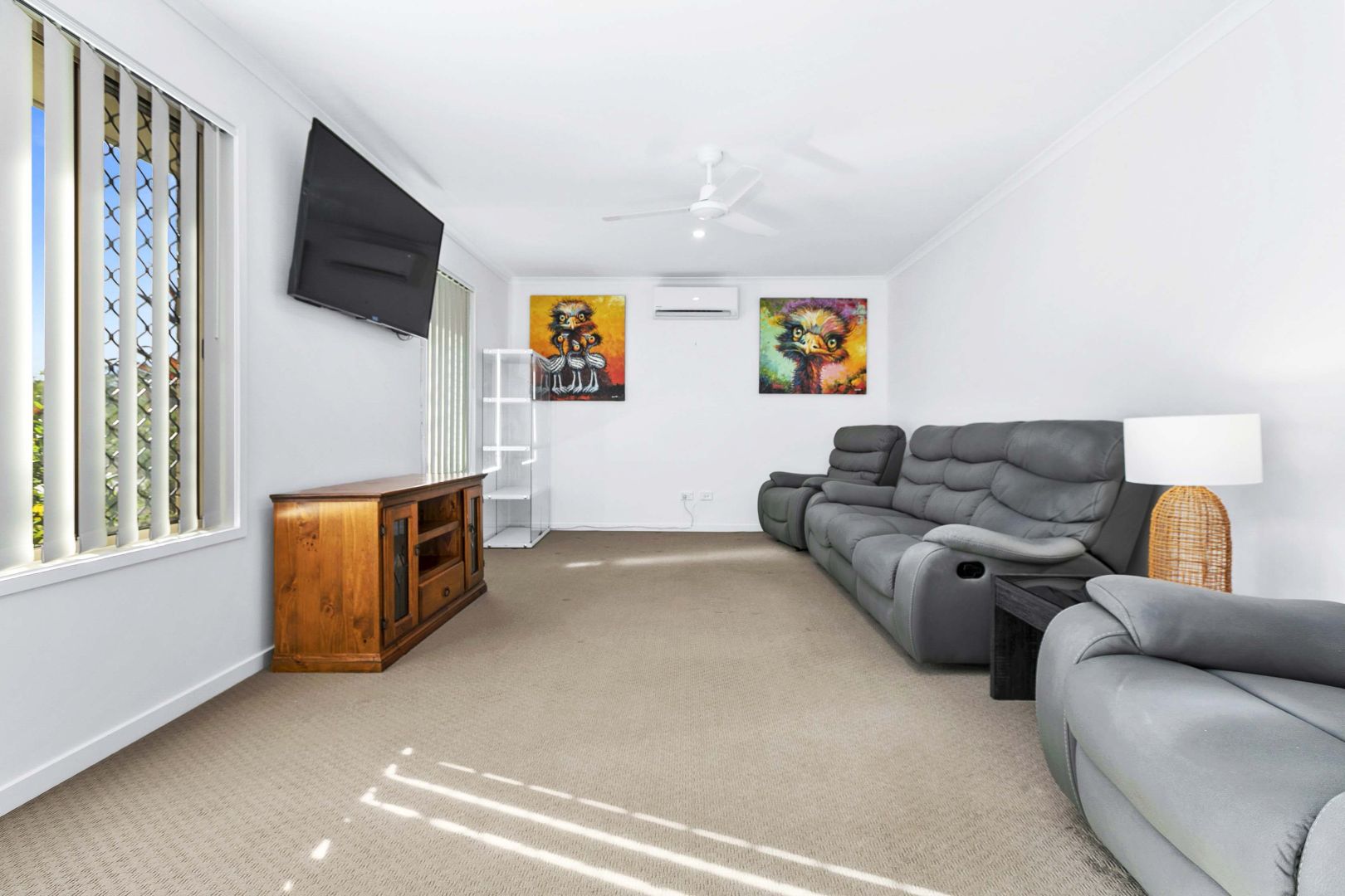 27 Wagtail Circuit, Kawungan QLD 4655, Image 2