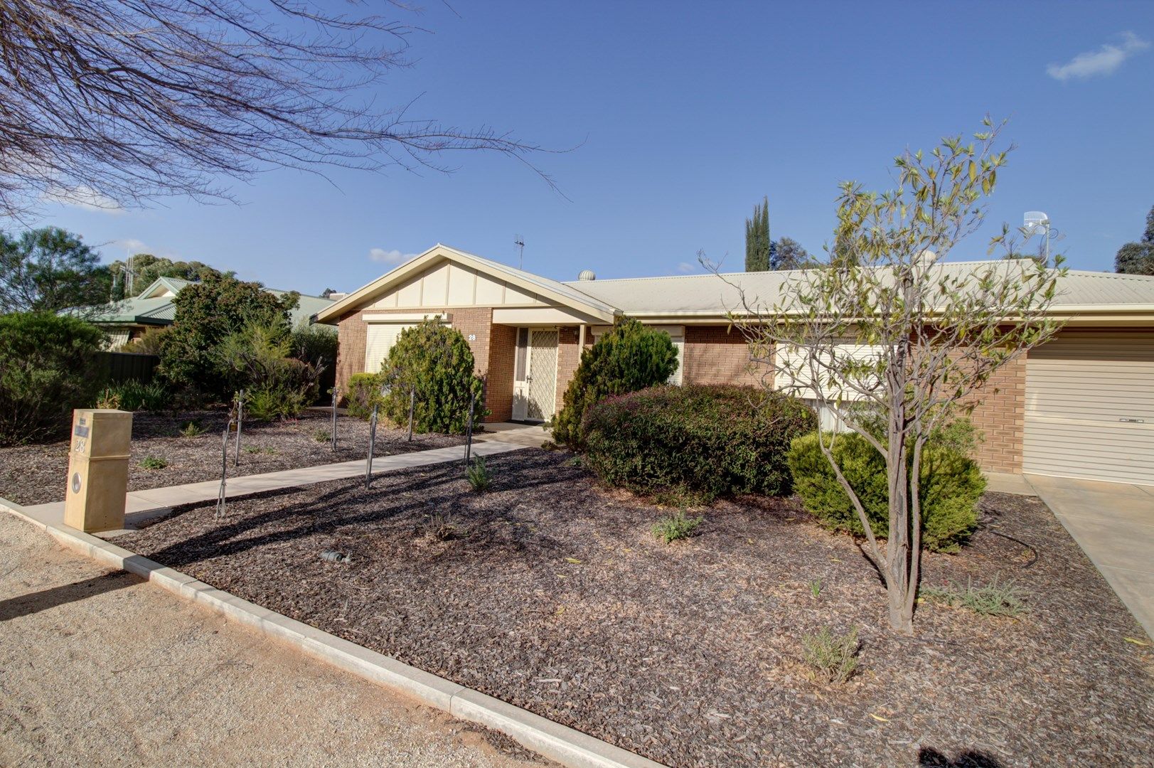 28 Hall Crescent, Loxton SA 5333, Image 0