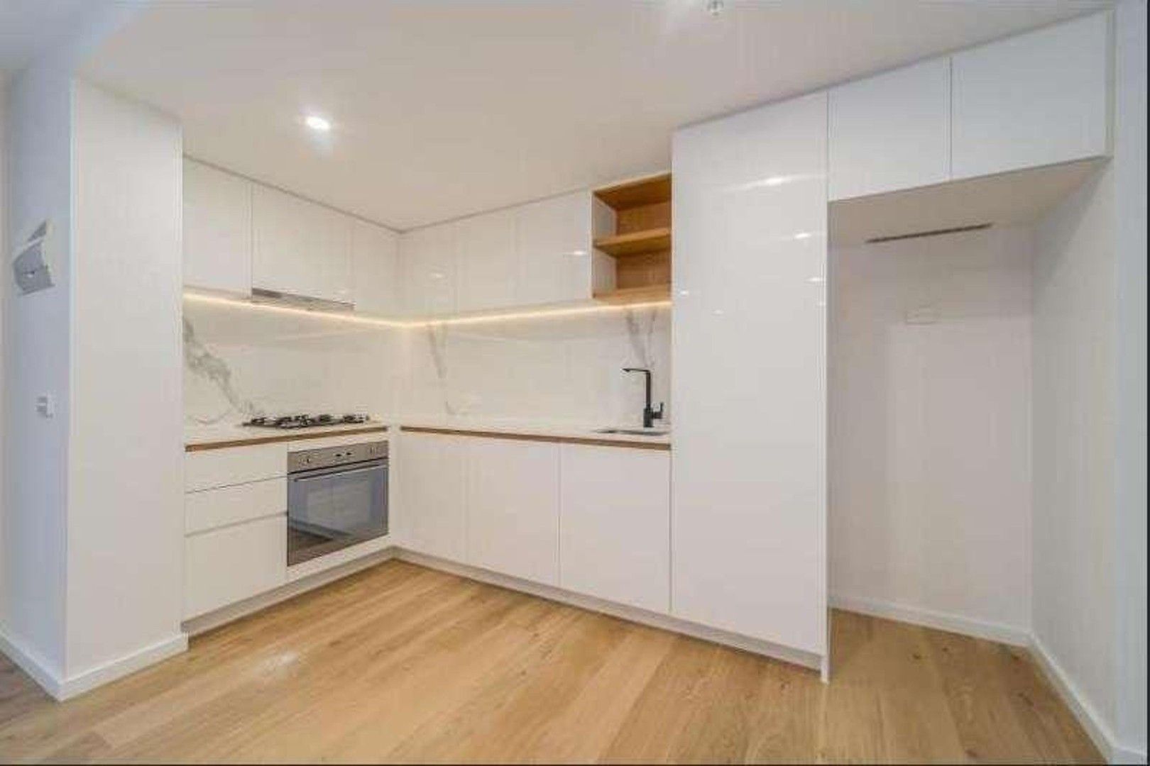 2 bedrooms Apartment / Unit / Flat in G20/188 Whitehorse Road BALWYN VIC, 3103