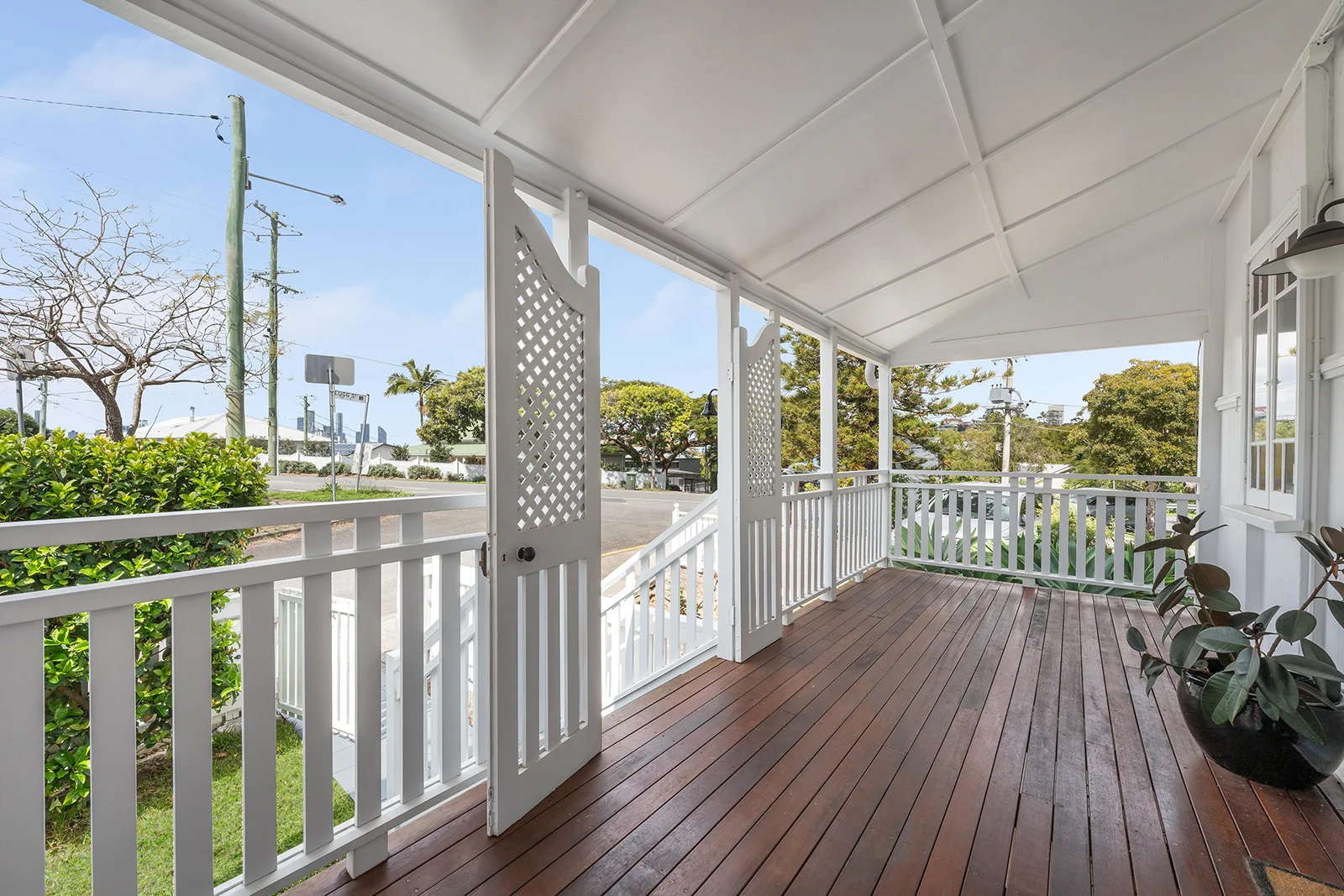 Additional image 2 of 4 Lugg Street, Bardon QLD 4065