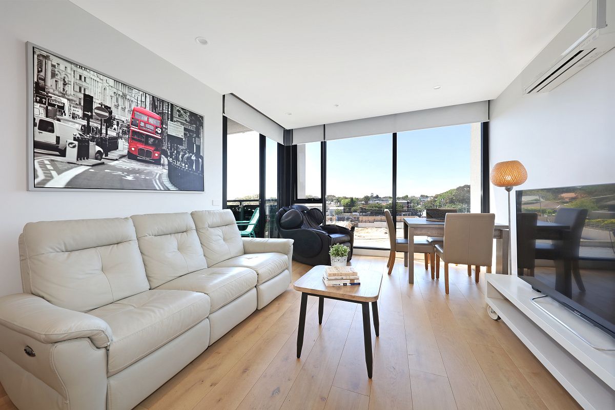 207/427-455 Hampton Street, Hampton VIC 3188, Image 2