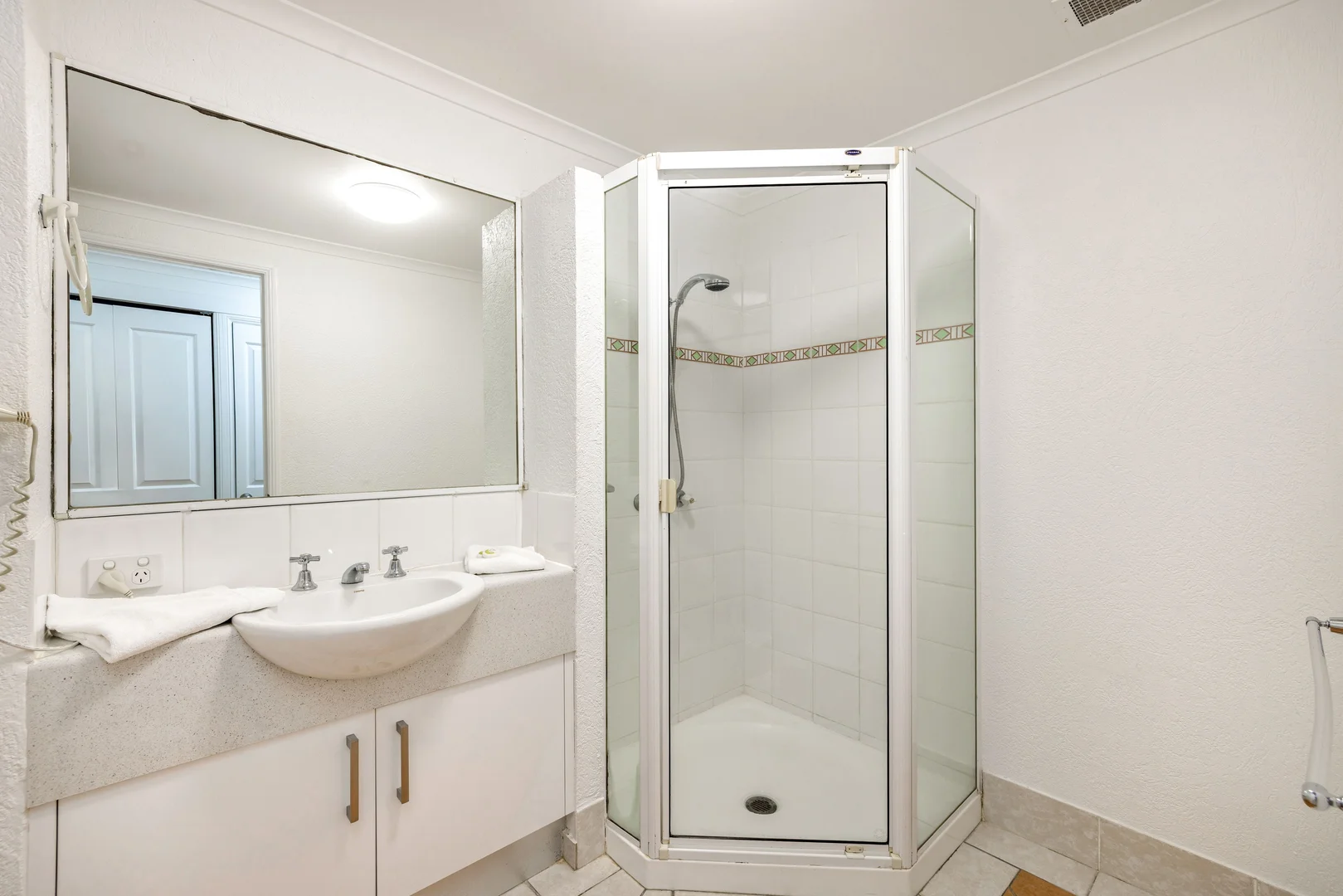 Additional image 8 of 109/6-8 Triton Street, Palm Cove QLD 4879