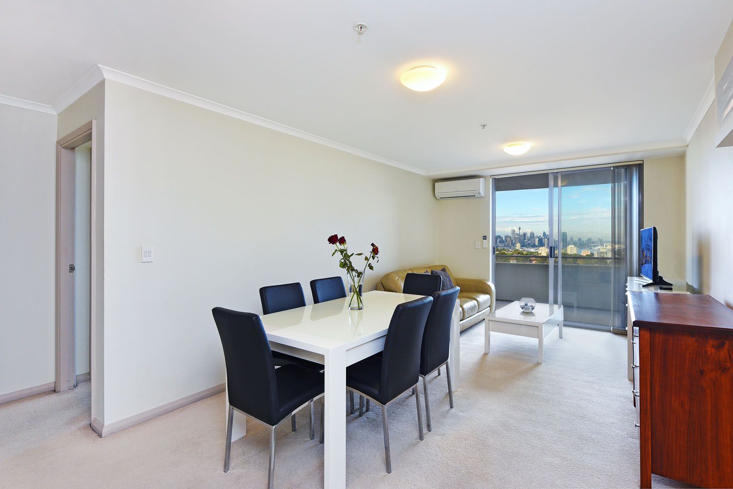 1405/2-4 Atchison Street, St Leonards NSW 2065, Image 2