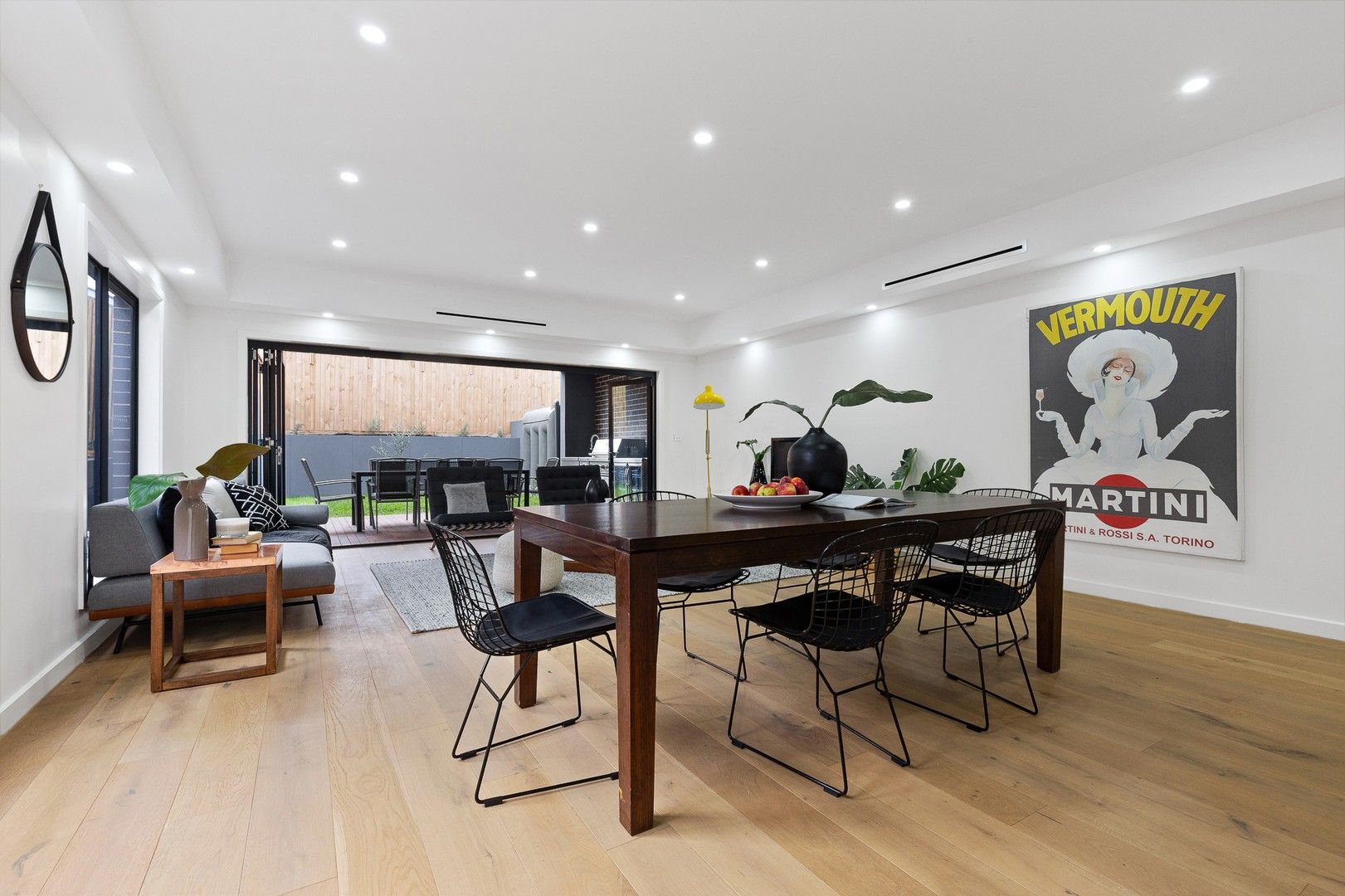 8A Rutland Street, Niddrie VIC 3042 Townhouse For Rent Domain